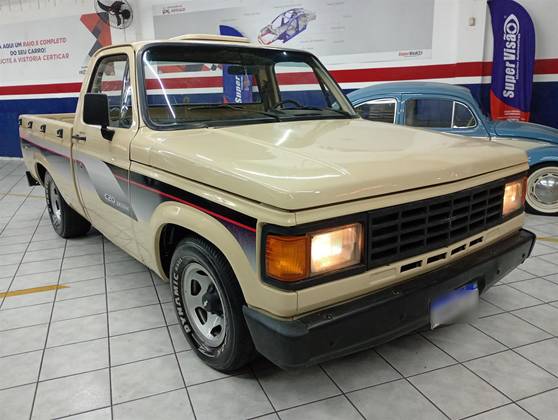 CHEVROLET C20 4.1 CUSTOM S CS 8V GASOLINA 2P MANUAL